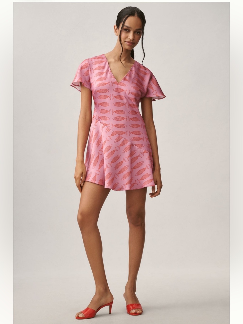 NWT Anthropologie Short-Sleeve V-Neck
Mini Dress Size XL